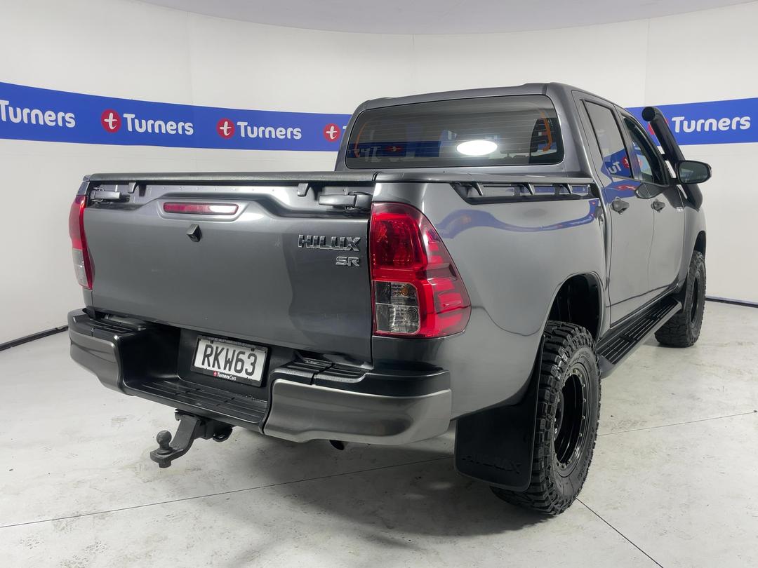Photo '7' of Toyota Hilux