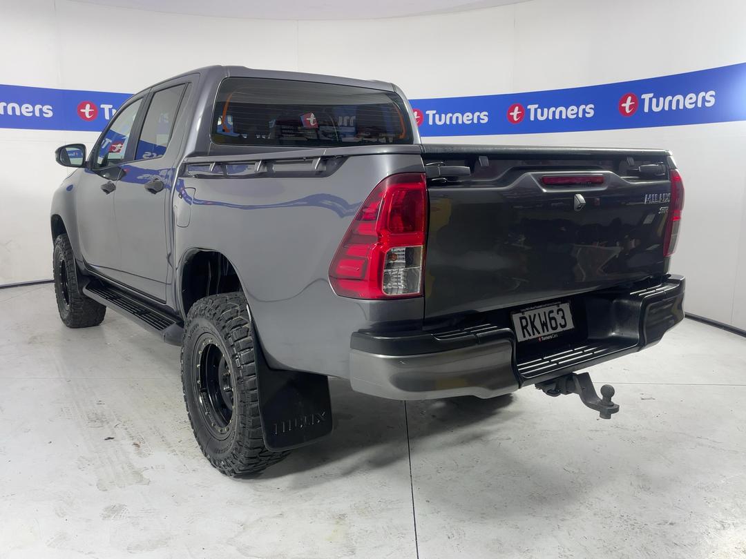 Photo '5' of Toyota Hilux