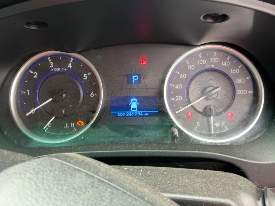 Photo '14' of Toyota Hilux SR TD DC Photo '14' of Toyota Hilux SR TD DC