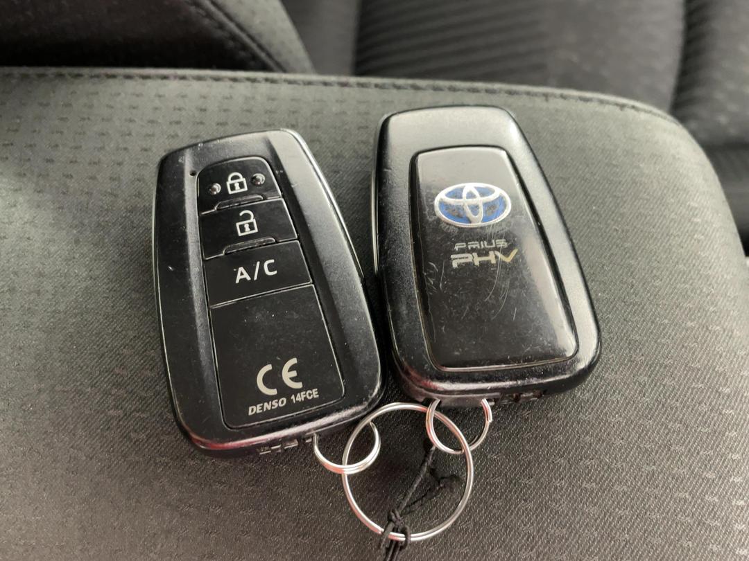 Photo '22' of Toyota Prius