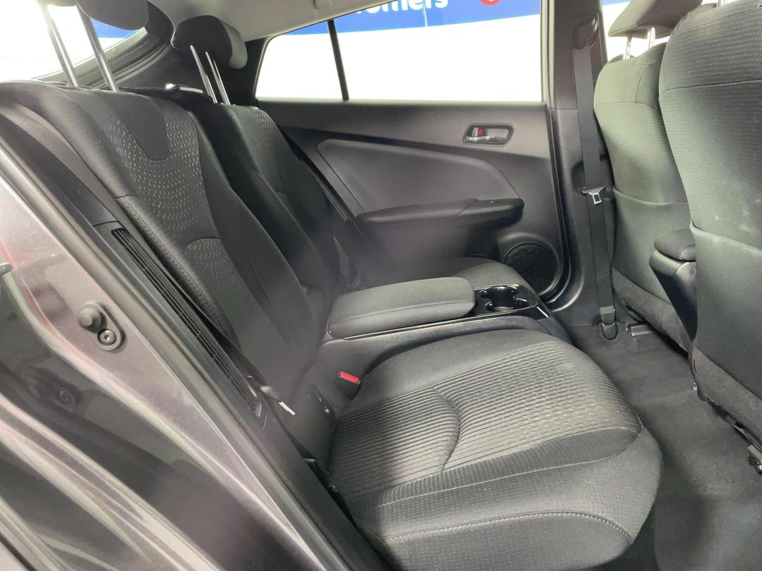 Photo '20' of Toyota Prius