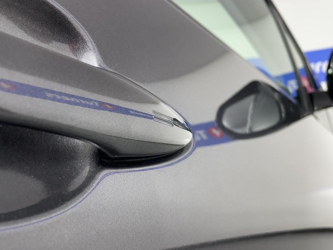 Photo '26' of Toyota Prius