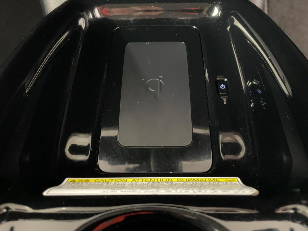 Photo '28' of Toyota Prius