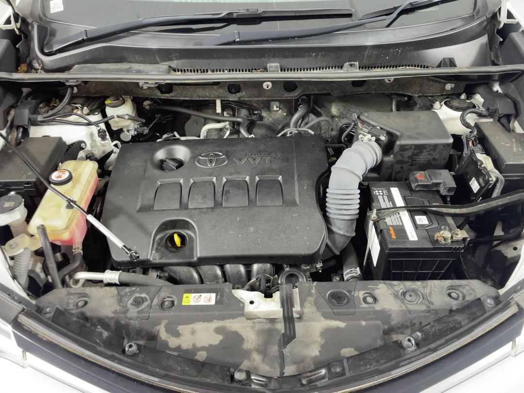 Photo '11' of Toyota Rav4 GX SUV