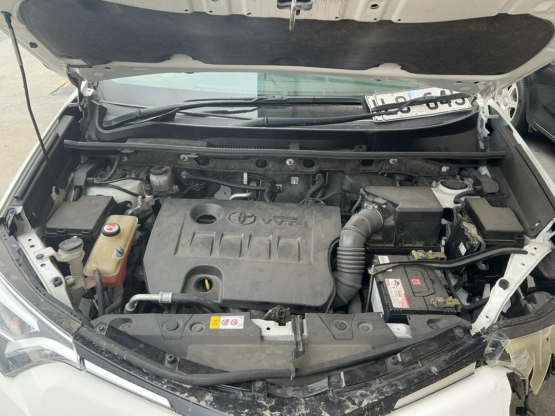 Photo '12' of Toyota Rav4 GX SUV