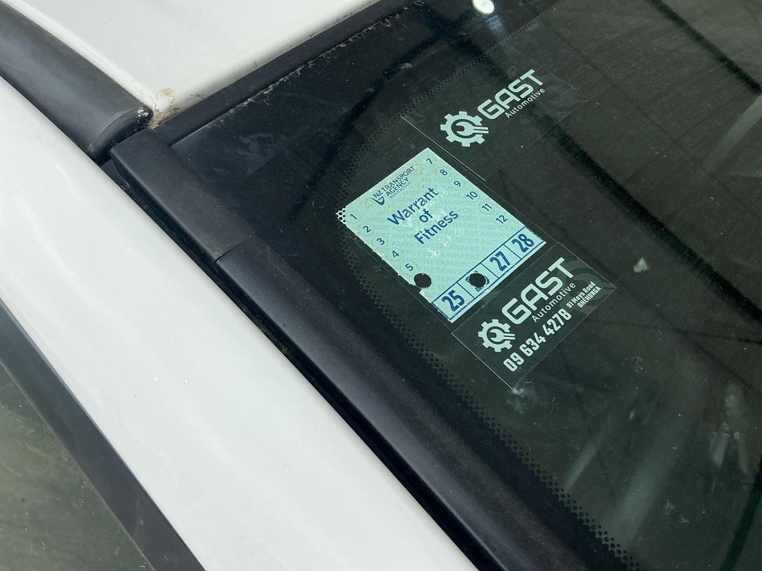 Photo '16' of Toyota Rav4 GX SUV