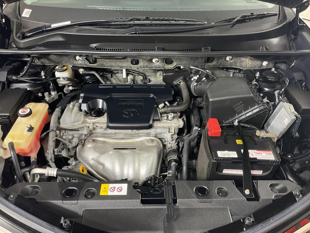 Photo '13' of Toyota Rav4