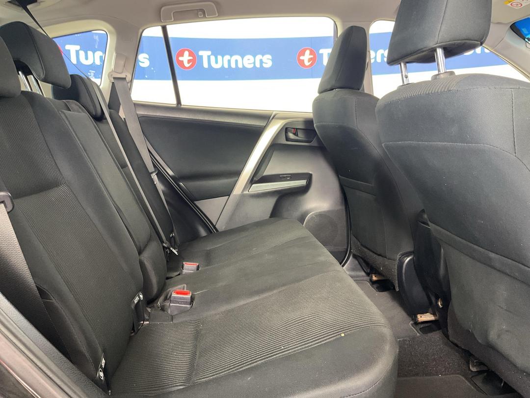 Photo '20' of Toyota Rav4