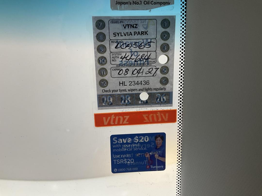 Photo '23' of Toyota Rav4