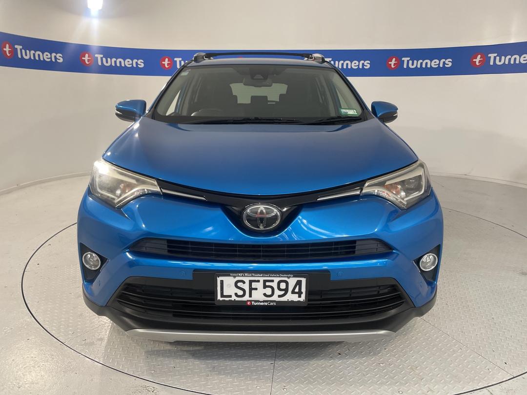 Photo '2' of Toyota Rav4