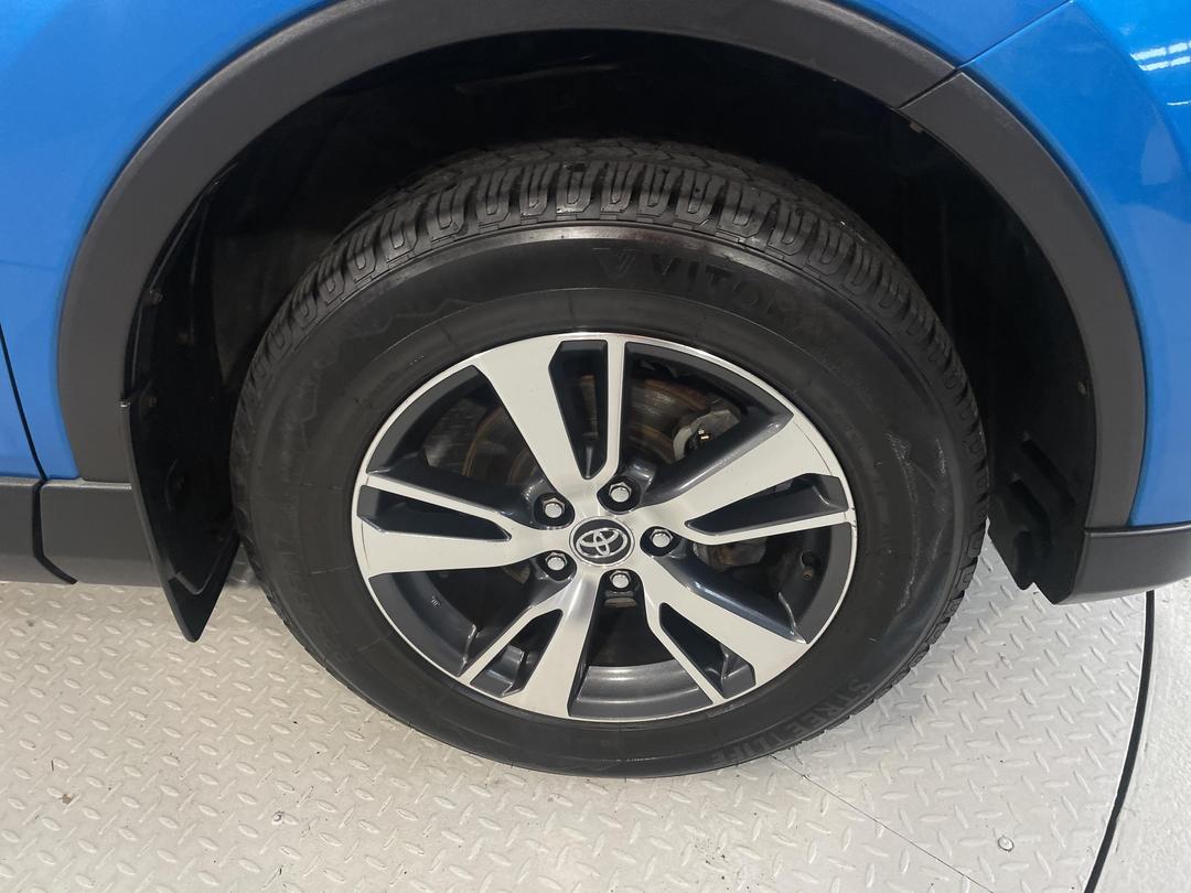 Photo '9' of Toyota Rav4