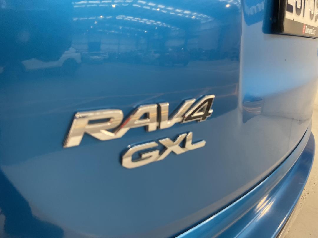 Photo '34' of Toyota Rav4