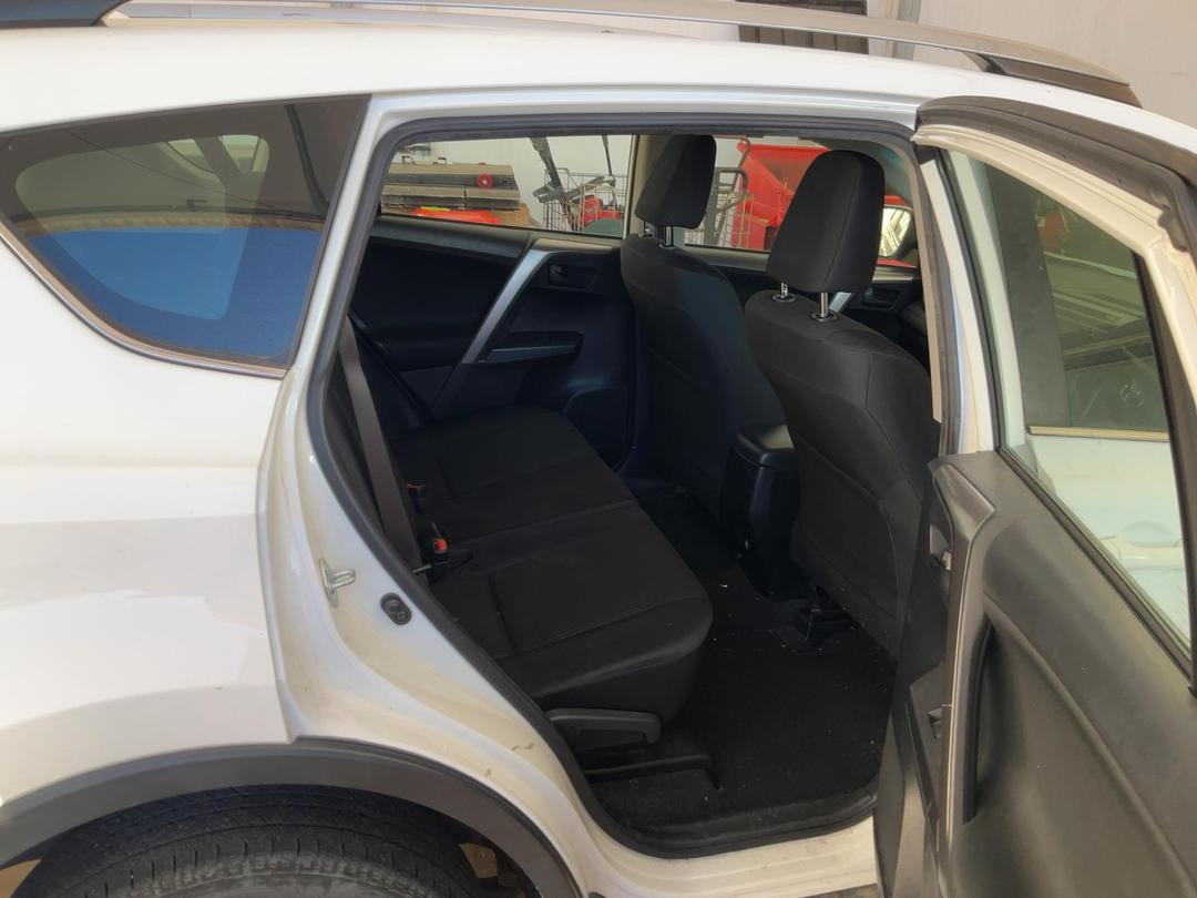 Photo '8' of Toyota Rav4 GX SUV