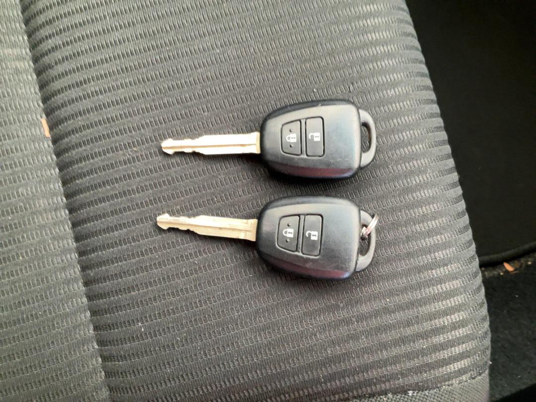 Photo '12' of Toyota Rav4 GX SUV