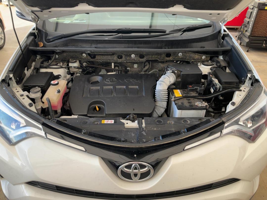 Photo '14' of Toyota Rav4 GX SUV