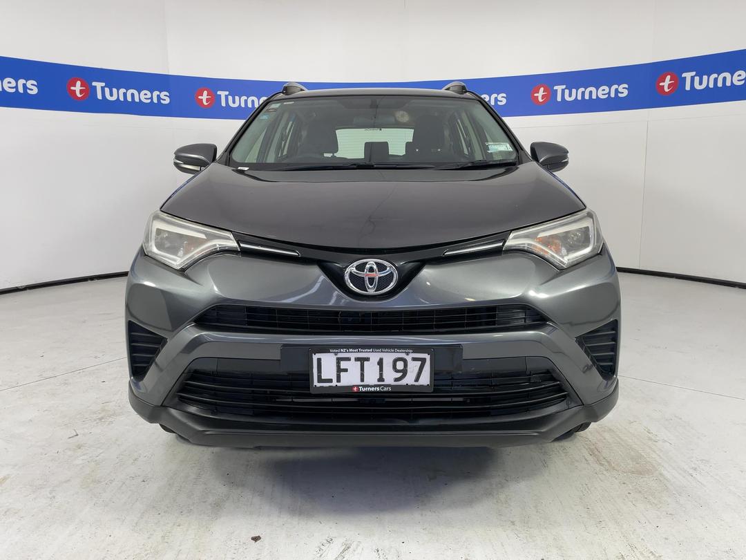 Photo '2' of Toyota Rav4