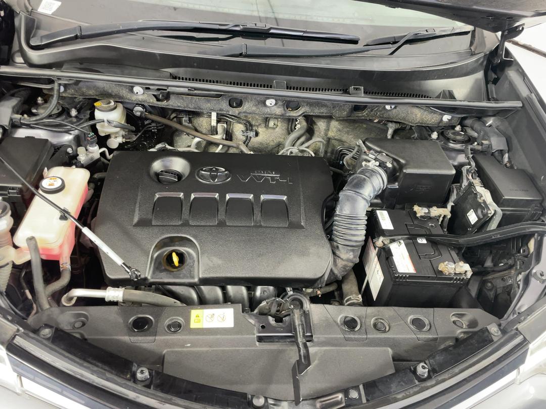 Photo '13' of Toyota Rav4