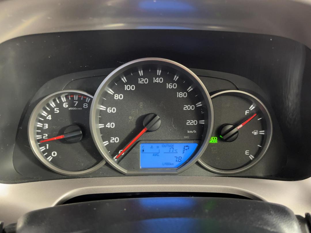 Photo '21' of Toyota Rav4