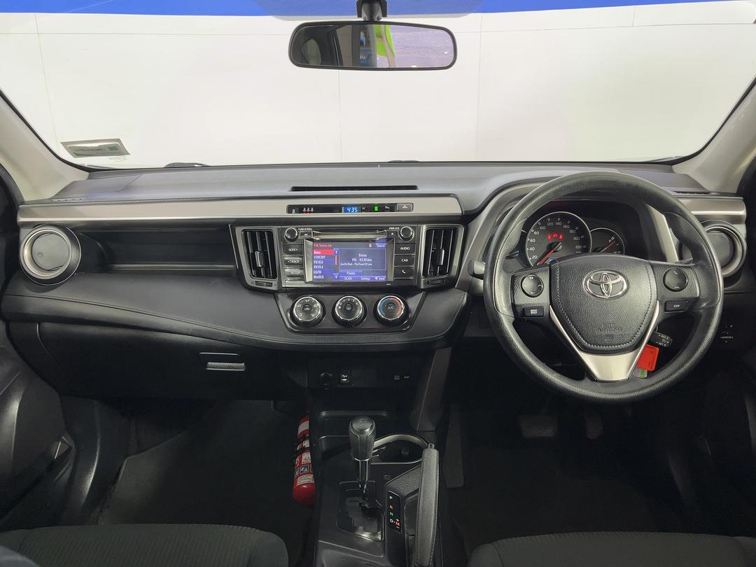 Photo '17' of Toyota Rav4