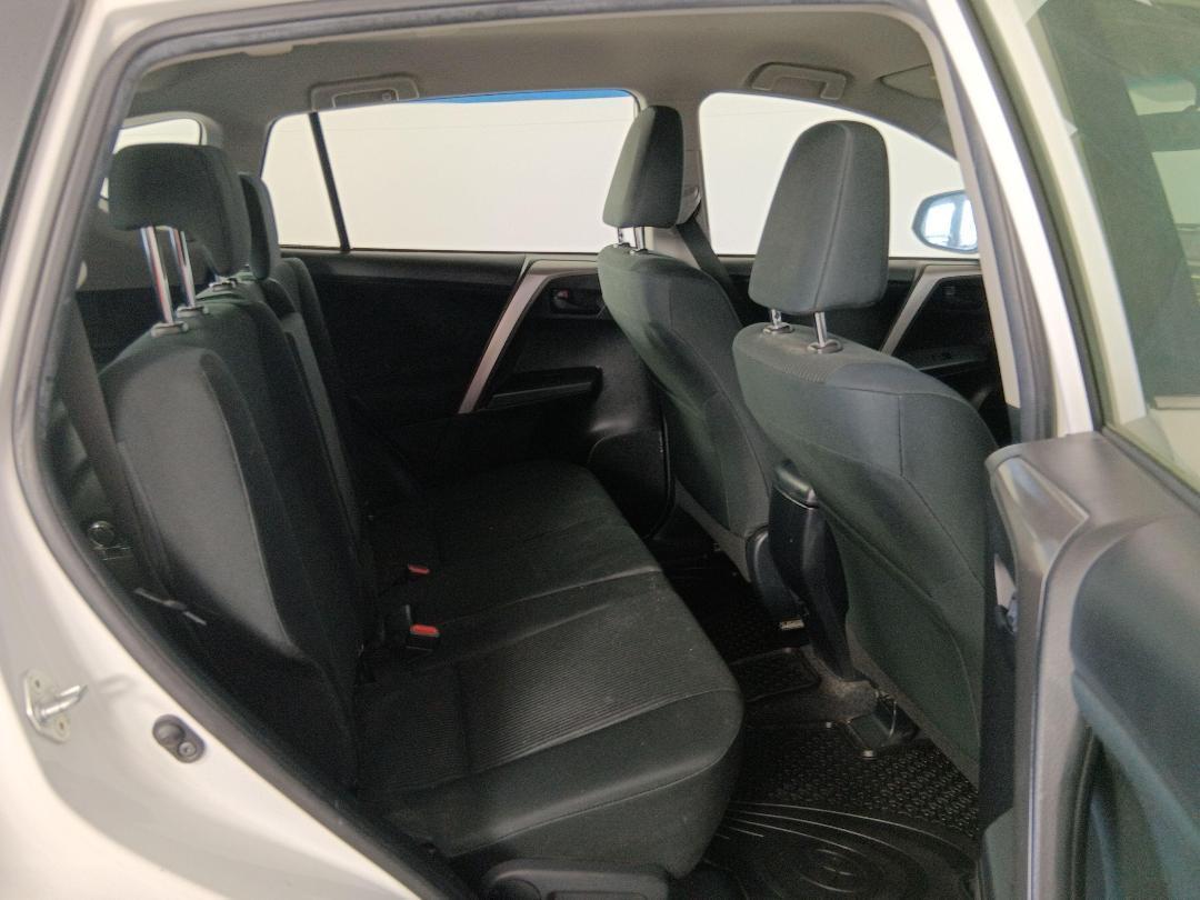 Photo '20' of Toyota Rav4