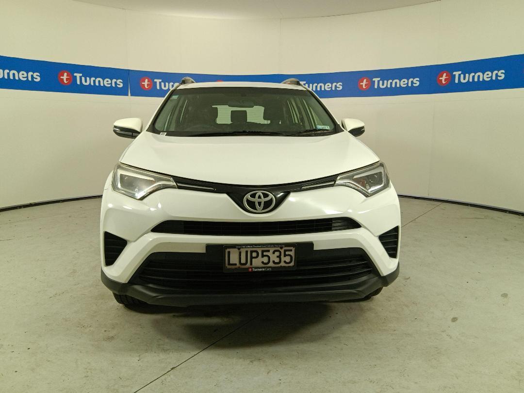 Photo '2' of Toyota Rav4