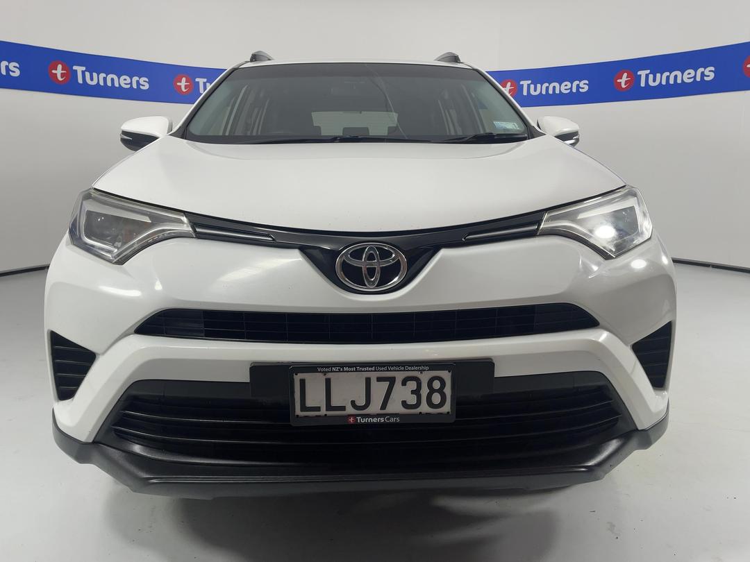 Photo '2' of Toyota Rav4