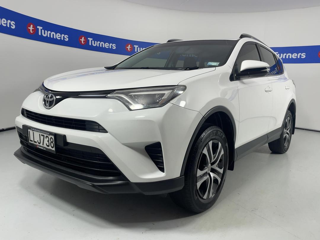 Photo '4' of Toyota Rav4