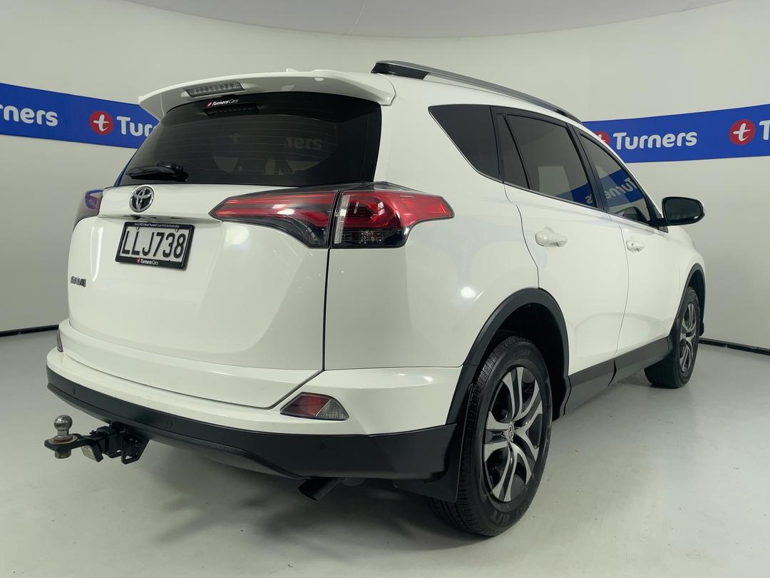 Photo '7' of Toyota Rav4
