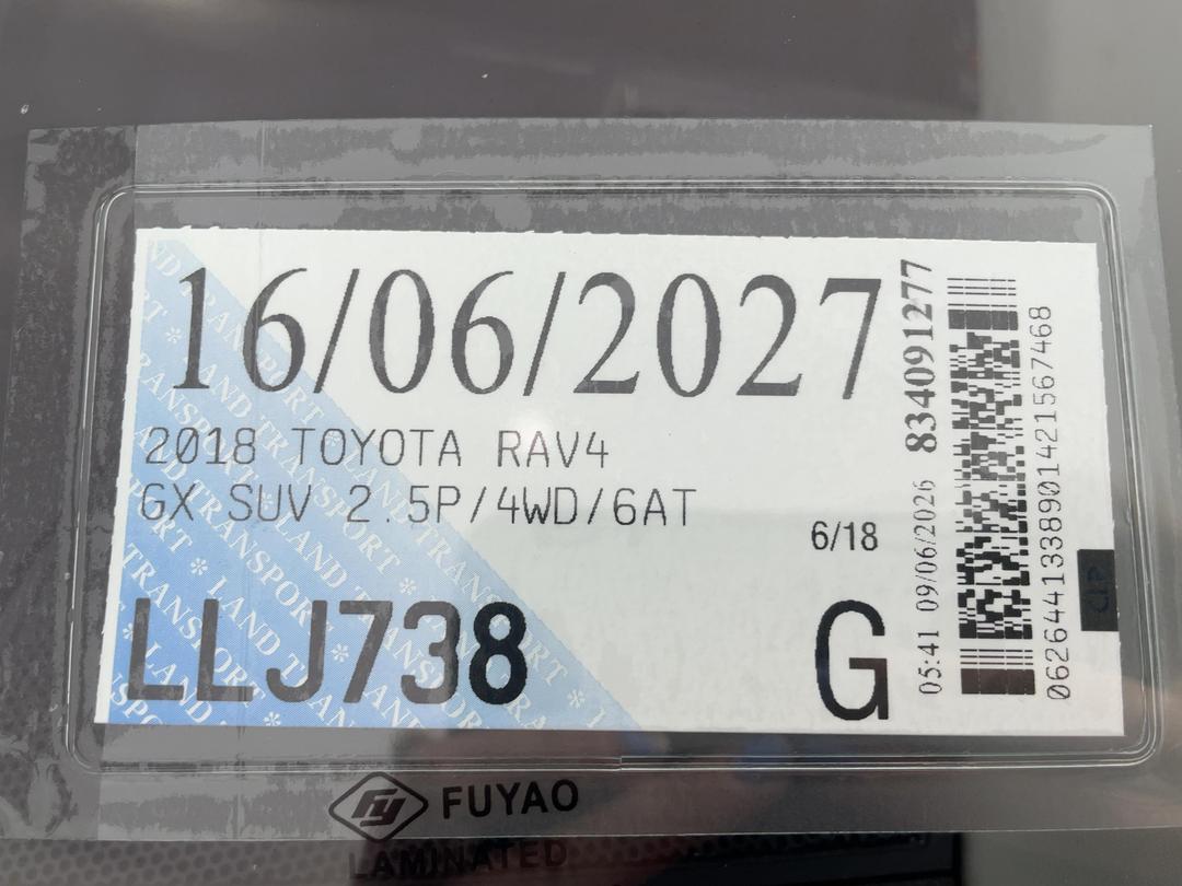 Photo '28' of Toyota Rav4