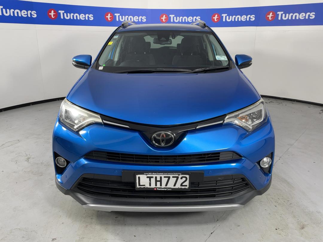 Photo '2' of Toyota Rav4