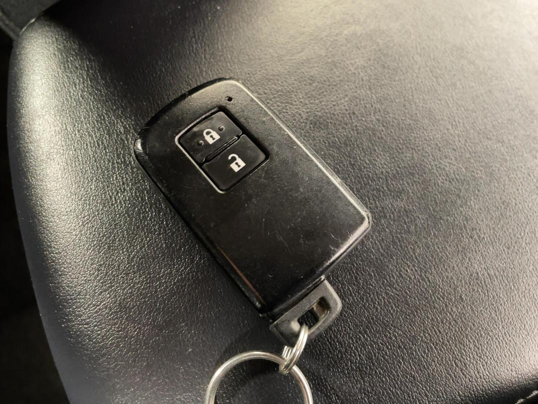 Photo '22' of Toyota Rav4