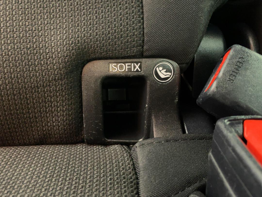 Photo '35' of Toyota Rav4