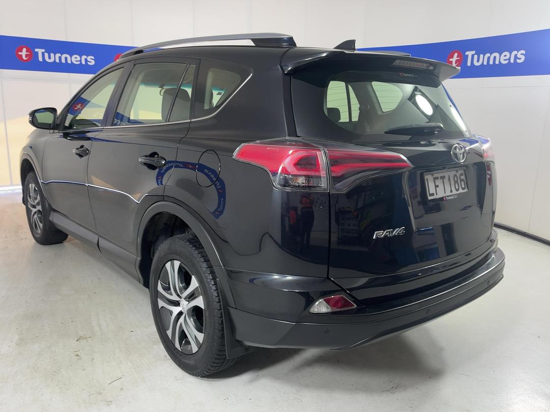 Photo '5' of Toyota Rav4