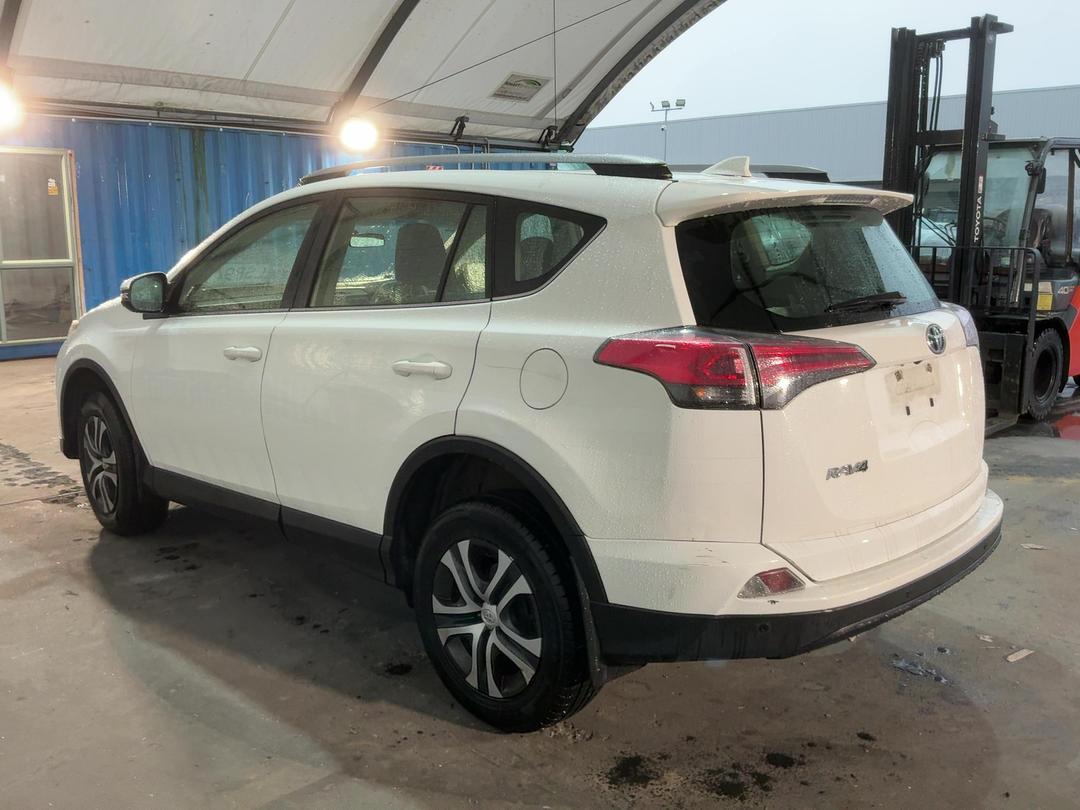Photo '7' of Toyota Rav4 GX SUV Photo '7' of Toyota Rav4 GX SUV