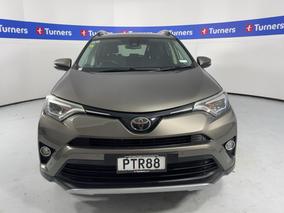 Photo '2' of Toyota Rav4