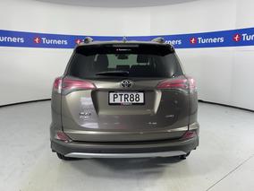 Photo '6' of Toyota Rav4