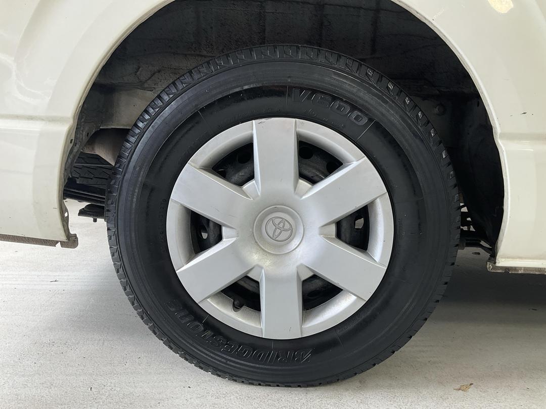 Photo '12' of Toyota Regius