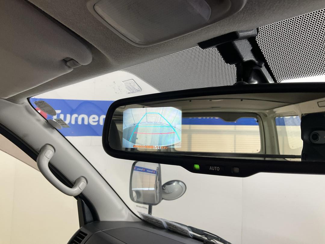 Photo '29' of Toyota Regius