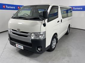 Photo '4' of Toyota Regius