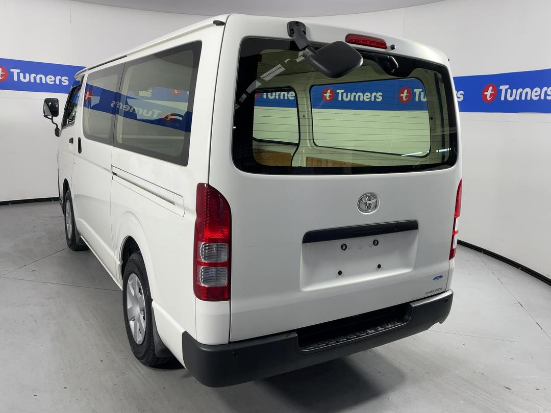 Photo '5' of Toyota Regius