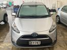 Thumbnail '3' of Toyota Sienta Hybrid