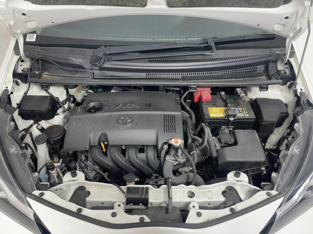 Photo '13' of Toyota Vitz