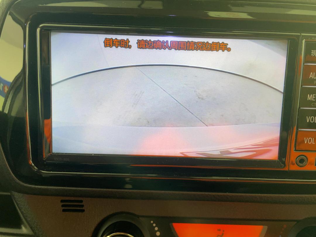 Photo '24' of Toyota Vitz