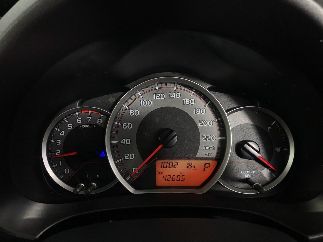 Photo '21' of Toyota Yaris