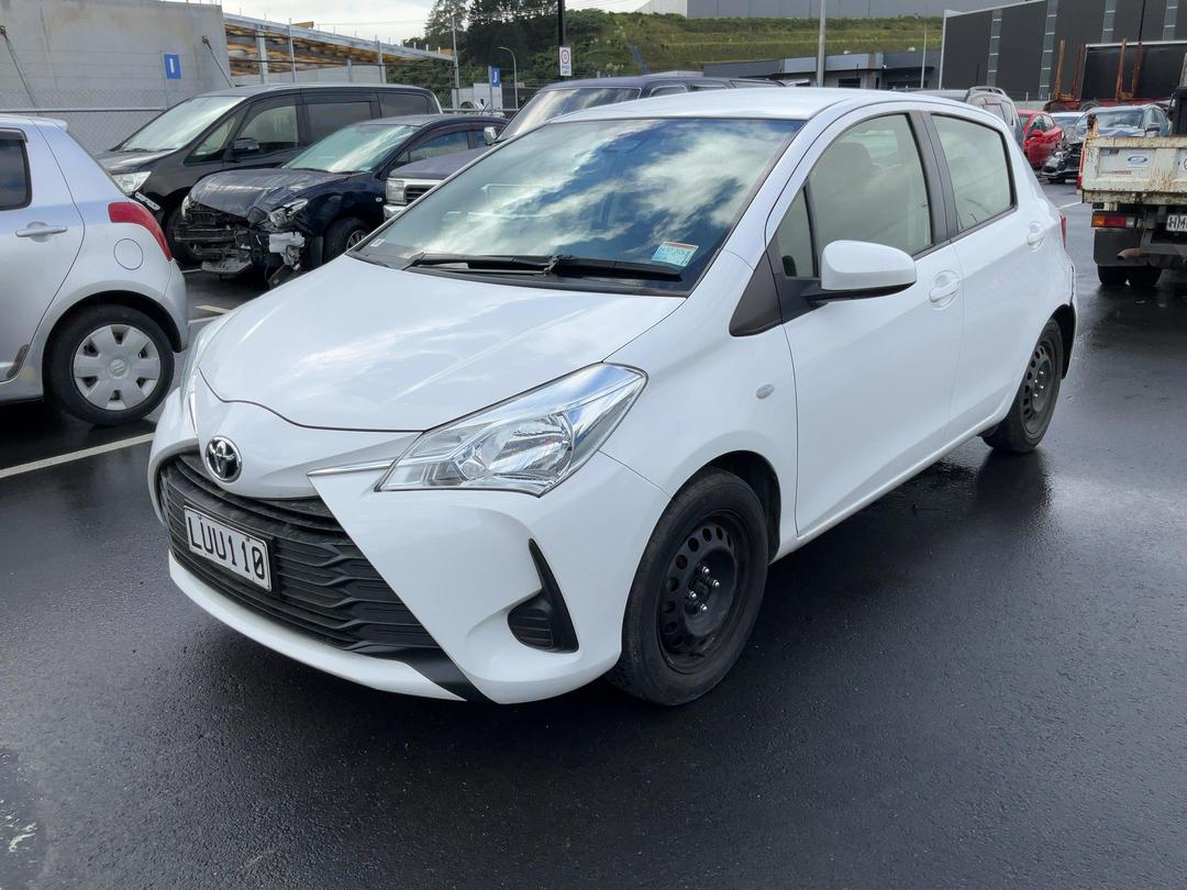 Photo '3' of Toyota Yaris GX