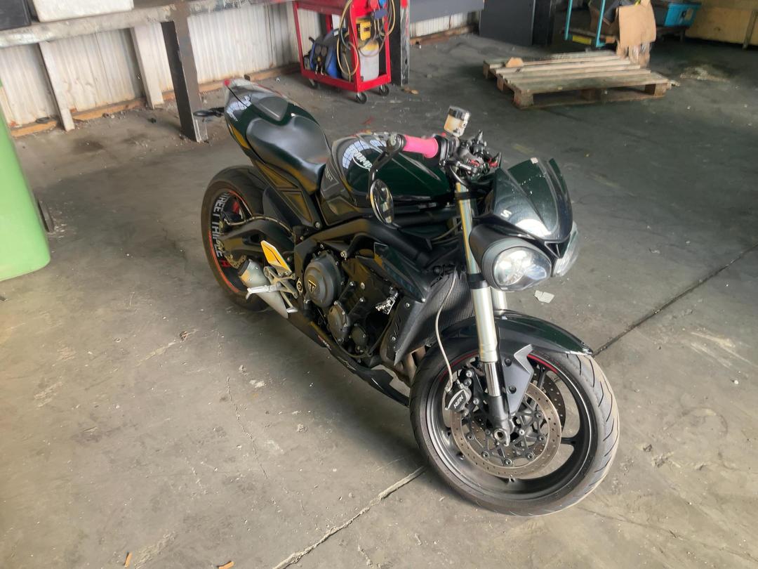 Photo '2' of Triumph Street Triple S LAM