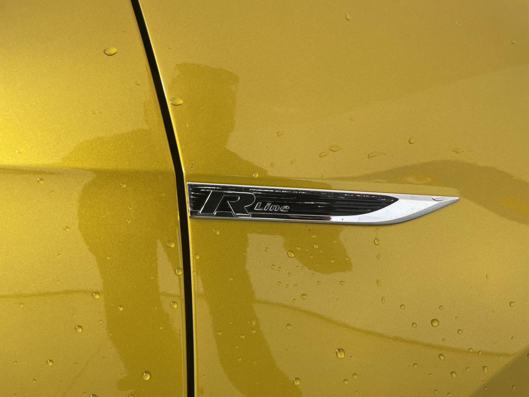 Photo '25' of Volkswagen Golf