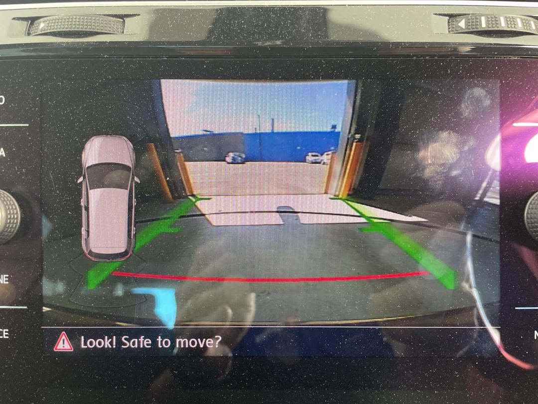 Photo '23' of Volkswagen Golf