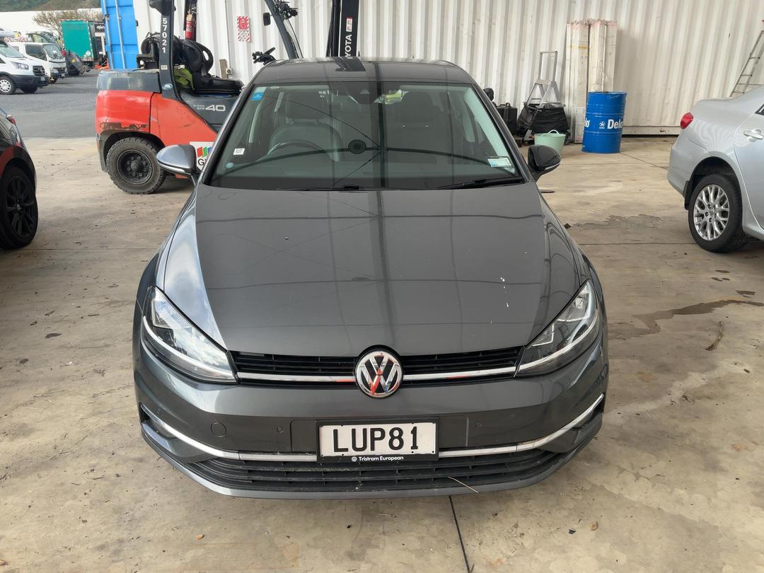 Photo '2' of Volkswagen Golf TSI Highline