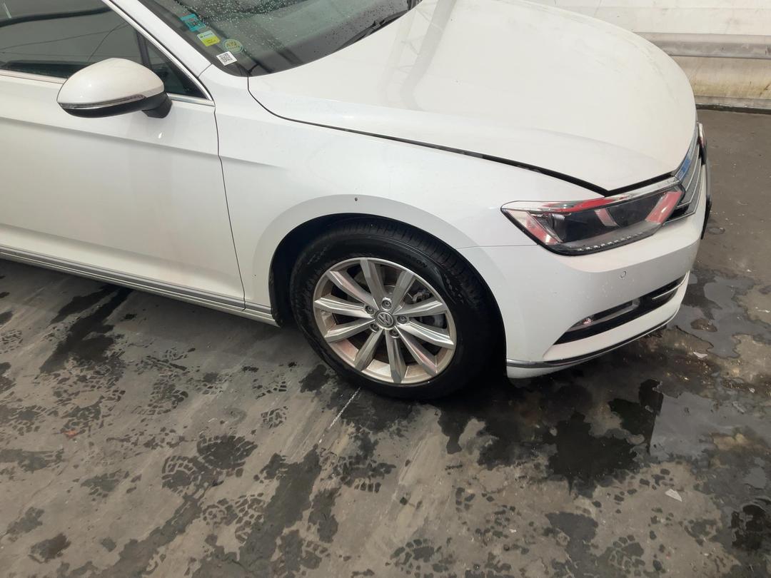 Photo '5' of Volkswagen Passat Variant
